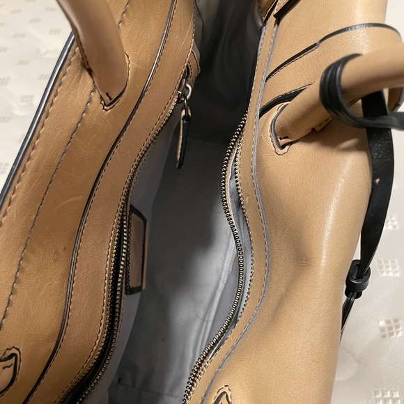 Classic Reed Krakoff Purse - Picture 9 of 15